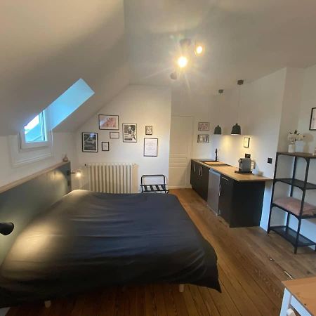Le Manoir Des Lys Daire Tilly-sur-Seulles Dış mekan fotoğraf